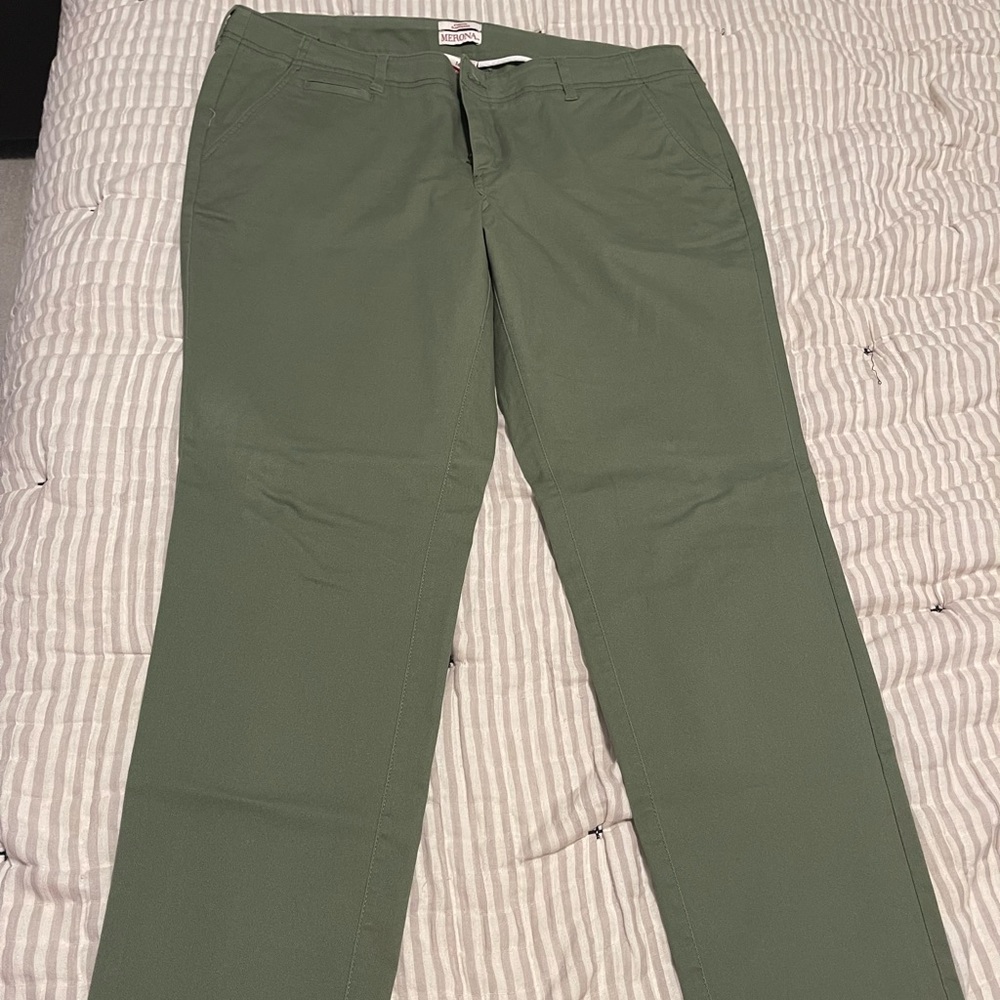 NWOT - never worn! Merona stretch chino